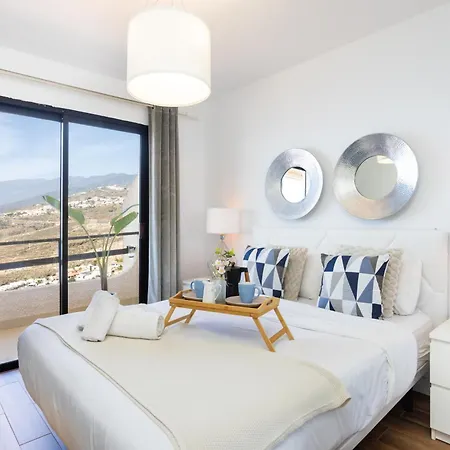 Home2book Dreamy View Of The Bay Private Terrace