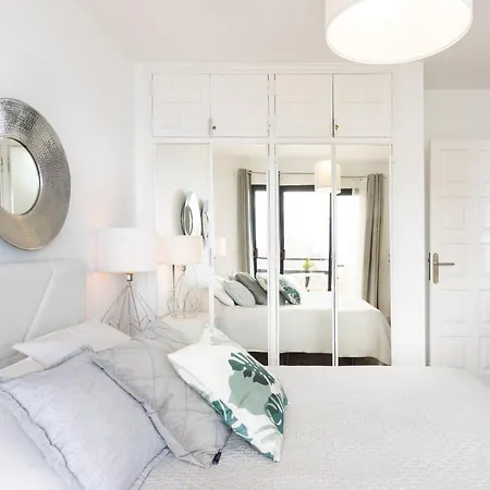 Home2book Dreamy View Of The Bay Private Terrace *