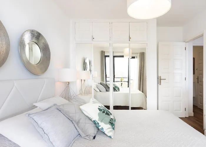 Home2book Dreamy View Of The Bay Private Terrace *