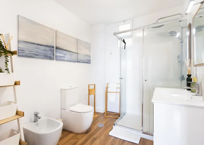 Home2book Dreamy View Of The Bay Private Terrace