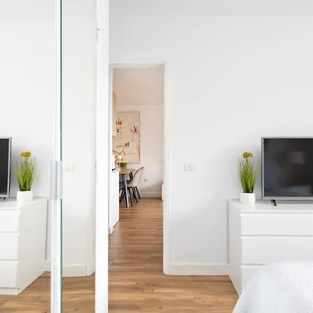 Home2book Dreamy View Of The Bay Private Terrace