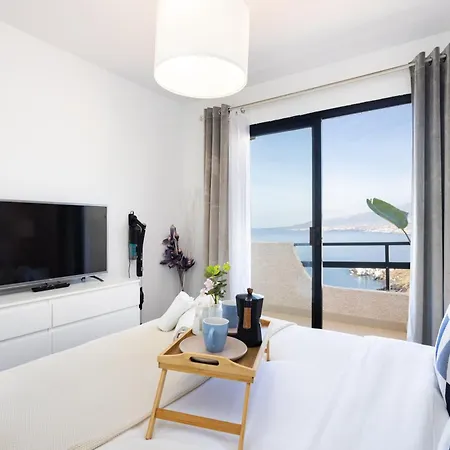 Home2book Dreamy View Of The Bay Private Terrace